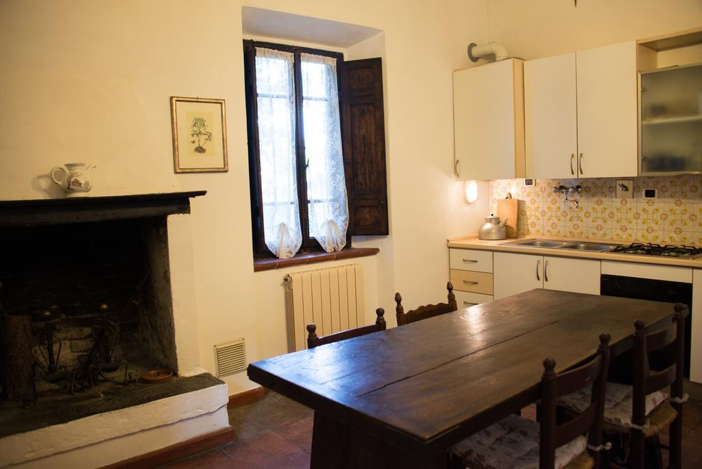 Borgo La Dogana Tuoro sul Trasimeno Exterior foto