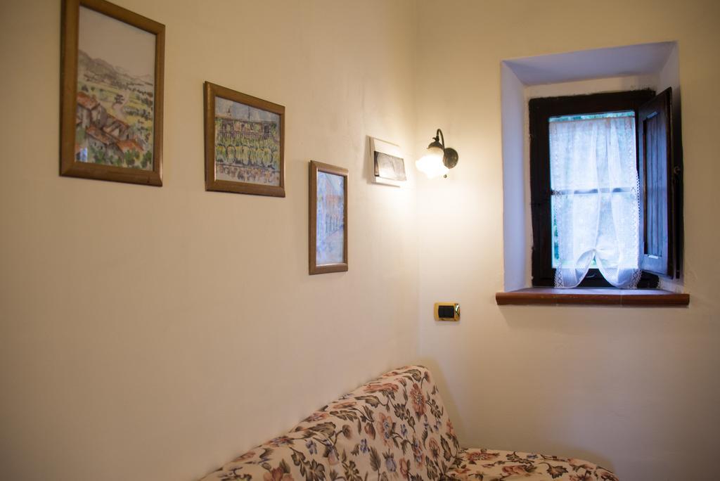 Borgo La Dogana Tuoro sul Trasimeno Exterior foto